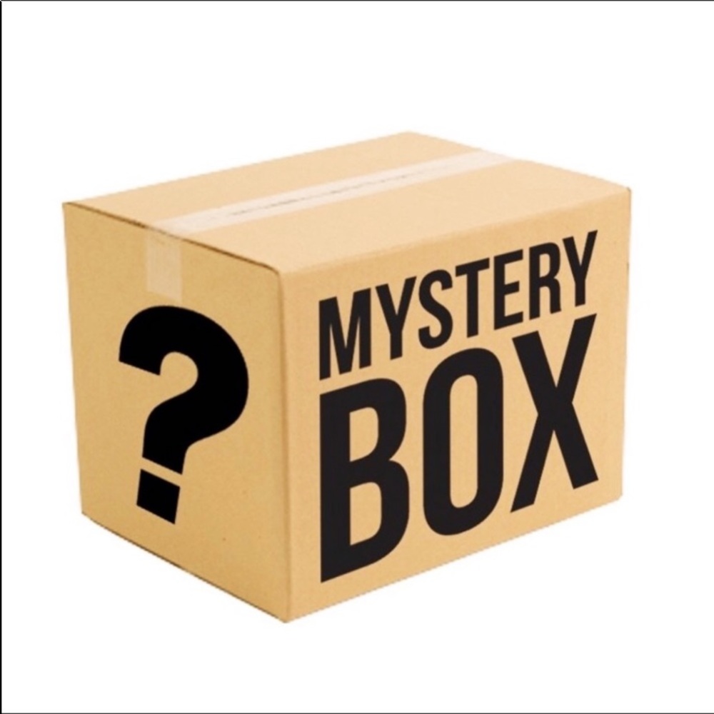 Athletic clothes/workout clothes mystery box!!